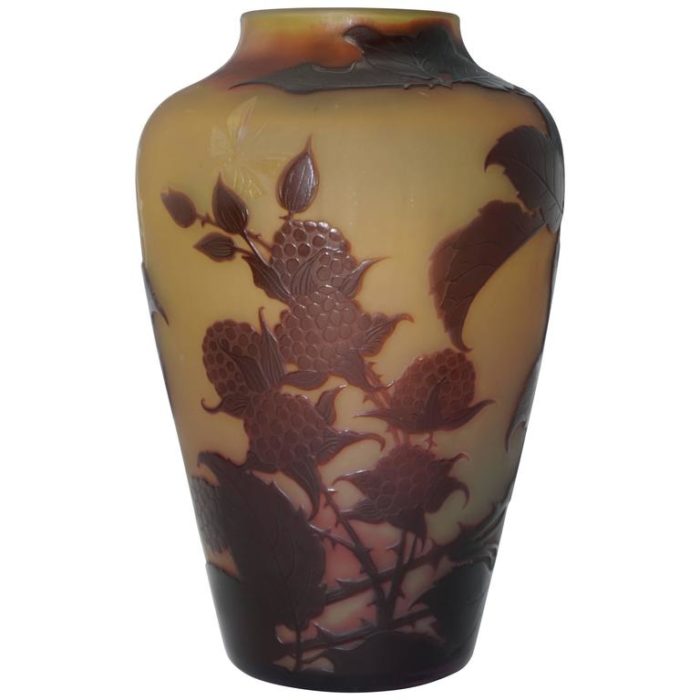 D’Argental Cameo Paul Nicolas Butterfly Carved Vase, circa 1910