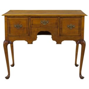 American 18th Century Maple Dressing Table