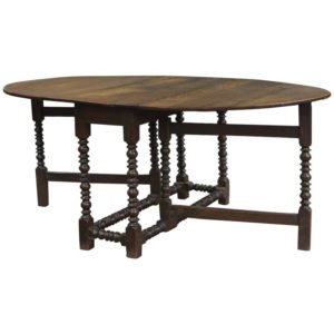 Large 18th Century English Oak Oval Gateleg Dining Table