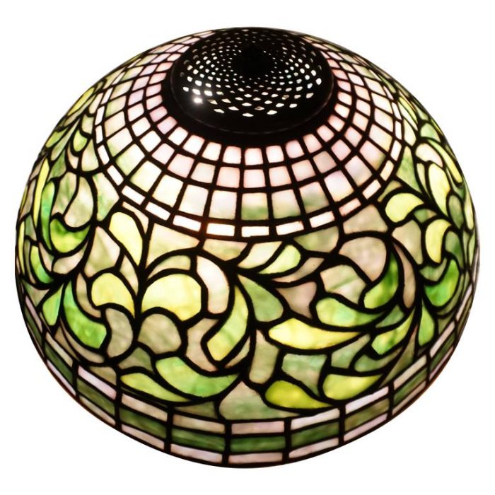 Tiffany Studios New York 1445 Swirling Leaf Table Lamp Shade, circa 1910
